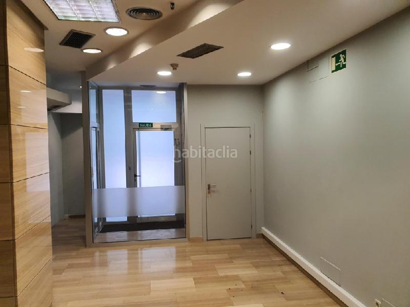Foto 530f62c8-ff09-4b5c-85cc-e6dc166fb6cc. Alquiler local comercial solvia inmobiliaria locales en Oviedo