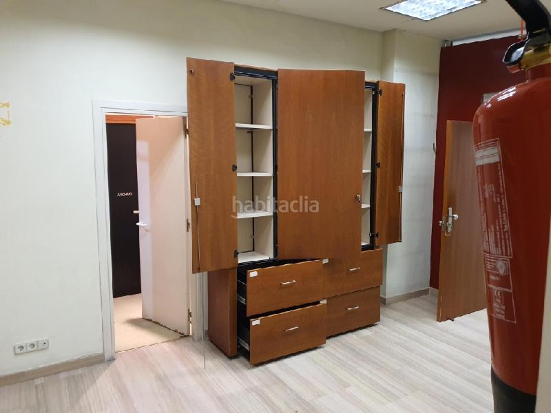 Foto cbe6667d-d7ed-493f-88cd-048640501303. Rent business premise in Salesas - Foncalada - Campoamor Oviedo