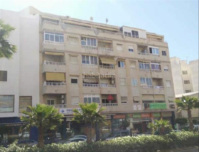 Foto 14869986-82c0-4442-993e-5729a88b38c3. Pis a Antonio Machado Torrevieja
