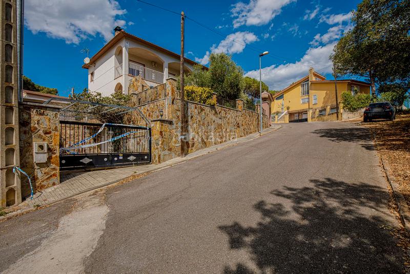 Foto f593d577-293b-414b-929e-badbf5ad586c. Chalet in Terrafortuna - Puig Ventós Vidreres