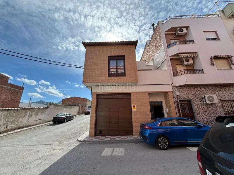 Foto 1a701cdf-615a-4eef-8979-daf816a46da2. Xalet amb aparcament a Torredelcampo