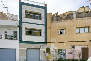 Pis  C/ barbera. Solvia inmobiliaria  piso montcada i reixac