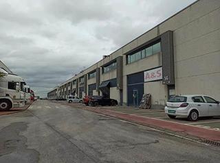 Nau industrial  C/ la venta. Solvia inmobiliaria  nave industrial meco
