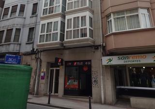 Flat  Avda finisterre. Solvia inmobiliaria  piso coruña a