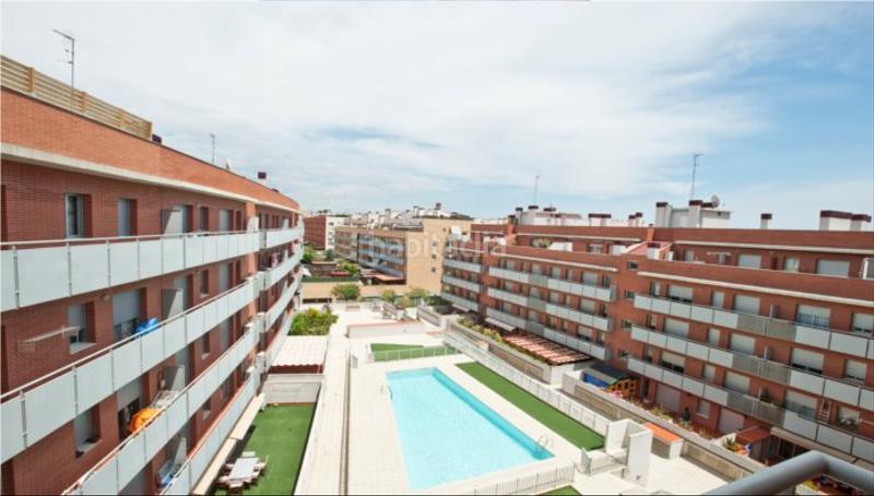 Foto b06557a7-e254-405d-b9a0-f72dab20287d. Apartament amb piscina a Via Europa - Parc Central Mataró