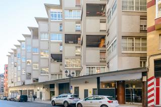 Piso  Plz general primo de rivera,  edif arango. Solvia inmobiliaria  piso oviedo