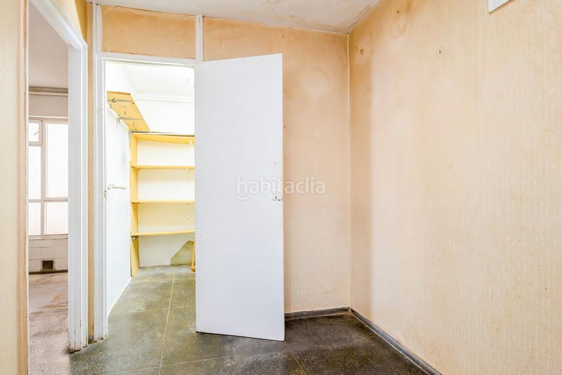 Foto 32c82762-bc7d-4c08-b655-6ffee767330a. Appartamento in Milán - Pumarín Oviedo