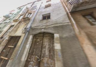 Casa aparellada  C/ santa marina. Solvia inmobiliaria  chalet adosado valls