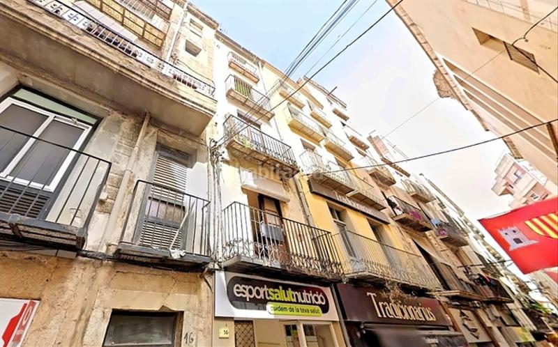Foto 90a9b5bd-81a0-4880-8054-f3ce8e92275a. Piso solvia inmobiliaria piso en Centre Tortosa