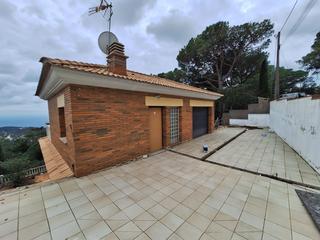 Xalet  Pj begonies. Solvia inmobiliaria  chalet independiente lloret de mar