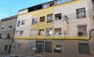 Appartement  C/ sant lluis. Solvia inmobiliaria  piso santa coloma de gramenet