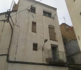 Pis  C/ castell. Solvia inmobiliaria  piso flix