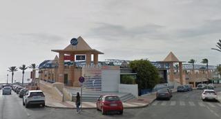 Local commercial  C/ el alamo. Solvia inmobiliaria  locales roquetas de mar