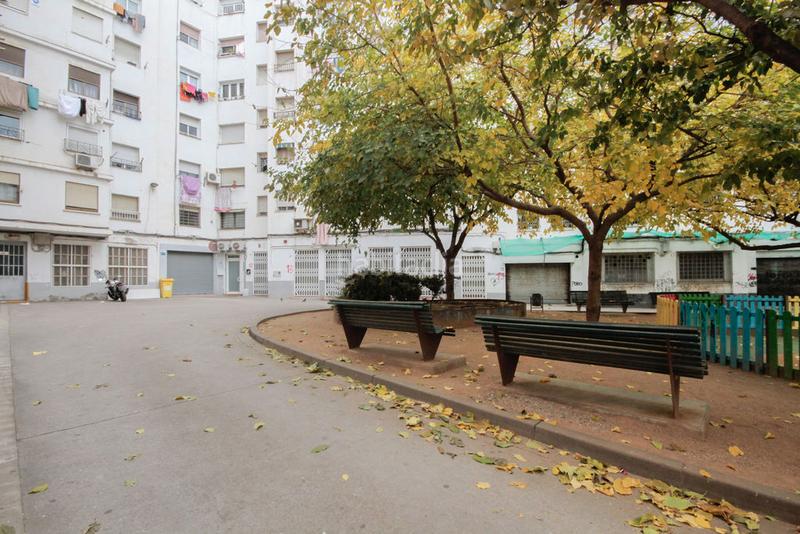 Foto 1c719d06-d982-4b8e-a4ea-a4071b05b4b3. Local comercial a Can Mas Ripollet