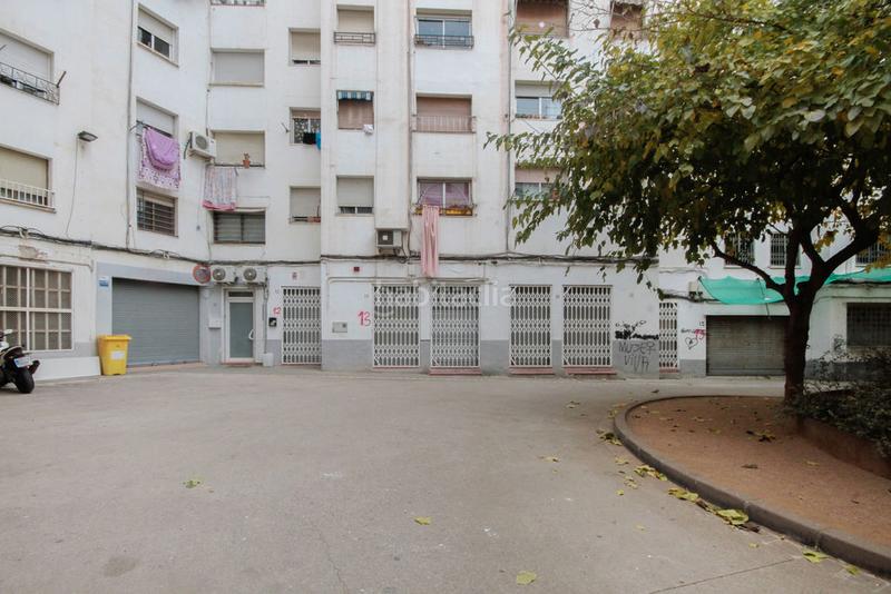 Foto ce5969b0-f7a5-4f26-b065-fb290b0c72d5. Local comercial a Can Mas Ripollet