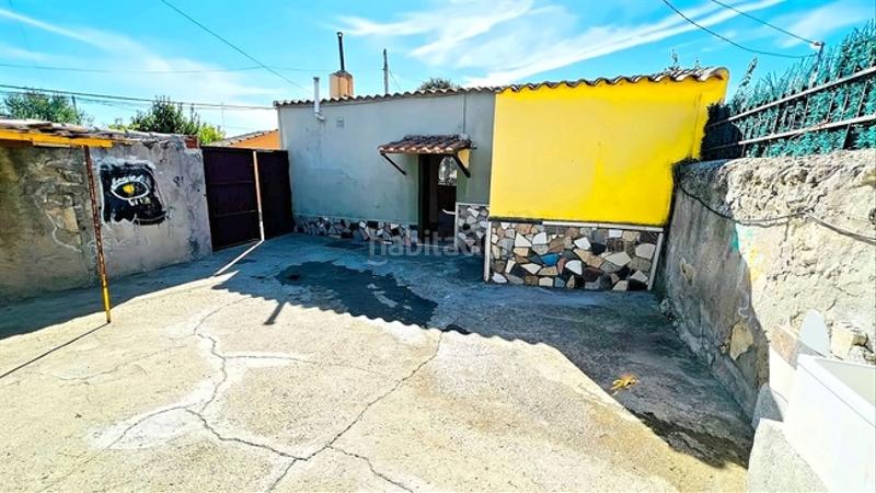 Foto 831e4c42-0e6a-4cb2-afda-571b27a3c386. Casa aparellada a Zarapicos