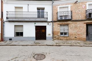 Chalet  C/ alejandro peris barrio. Solvia inmobiliaria  casa villa del prado