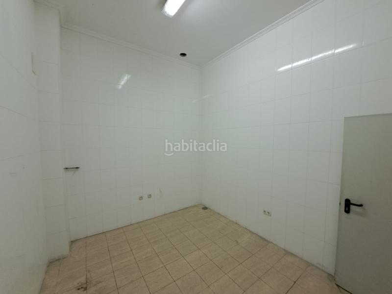 Foto 17ca9919-5f16-464f-8911-9147e82efcdc. Fabrikhalle in Nuevo Parque - Los Rosales - Tráfico Pesado Huelva