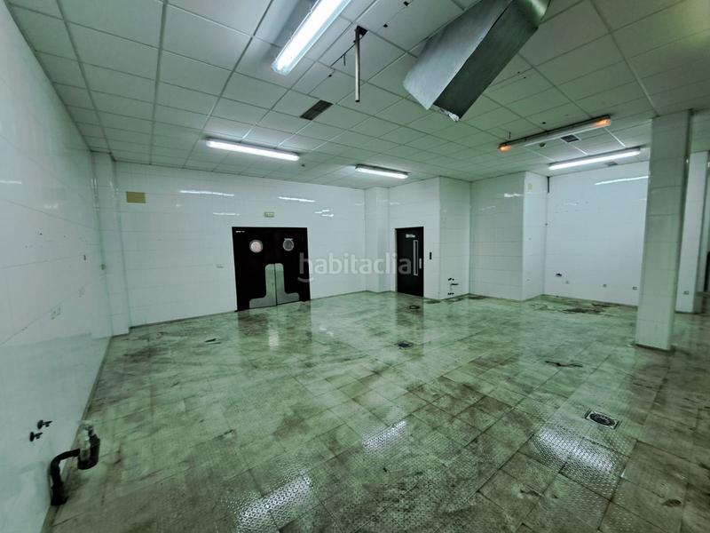 Foto 92446575-9485-4278-8685-3858e478bdfd. Fabrikhalle in Nuevo Parque - Los Rosales - Tráfico Pesado Huelva