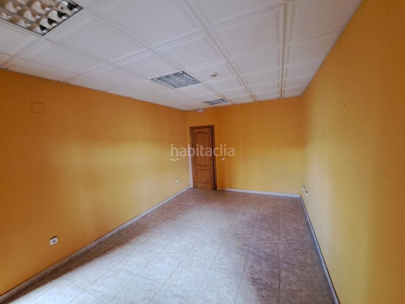 Foto a291a470-fcef-4a98-a52f-c240954df8a4. Fabrikhalle in Nuevo Parque - Los Rosales - Tráfico Pesado Huelva