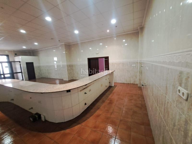 Foto a6cf5c4c-fe57-4fe1-ad68-414492547de4. Fabrikhalle in Nuevo Parque - Los Rosales - Tráfico Pesado Huelva