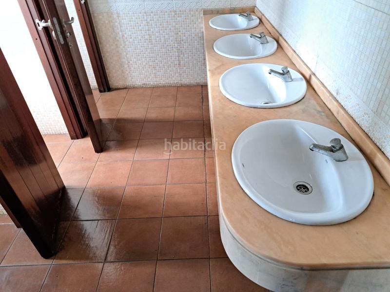 Foto bee5b60b-6d89-4164-8ca0-517caf264f1e. Fabrikhalle in Nuevo Parque - Los Rosales - Tráfico Pesado Huelva