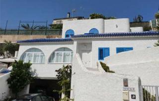 Chalet  C/ de venus. Solvia inmobiliaria  chalet independiente corbera de llobregat