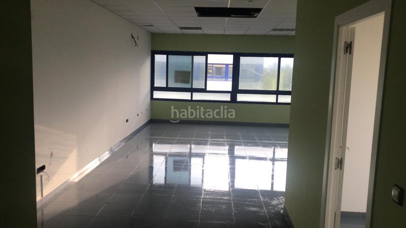 Foto 203e20ce-924a-423b-9b90-0a3a8114002e. Local comercial a La Motilla - Fuente del Rey Dos Hermanas