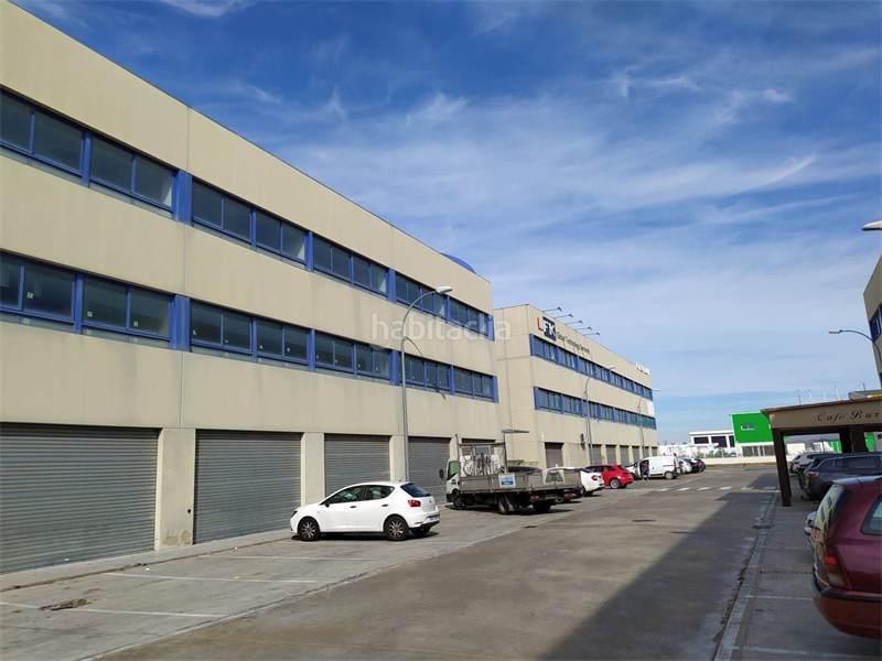 Foto 39acbcd1-6337-4283-880a-fd18a783b3ae. Local comercial a La Motilla - Fuente del Rey Dos Hermanas