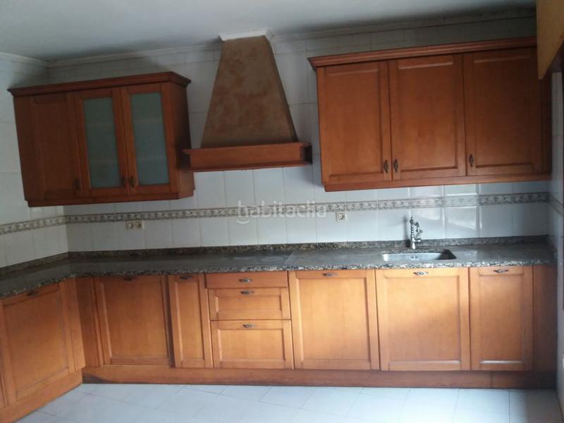 Foto 9517827d-84f4-4aaa-85e1-0d41b0c950f9. Casa pareada solvia inmobiliaria chalet adosado en Zarratón