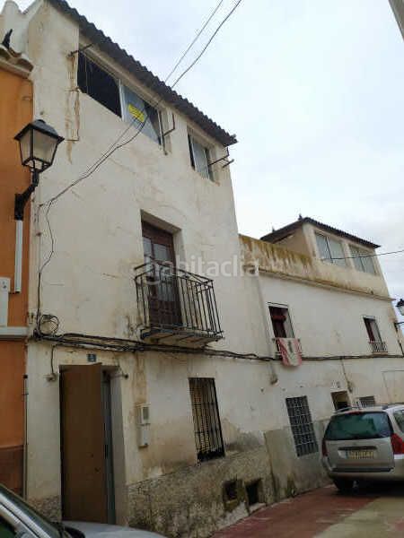 Foto 88bc79e3-f2b6-463a-9c68-f2570d3afd77. Casa aparellada a Cehegín