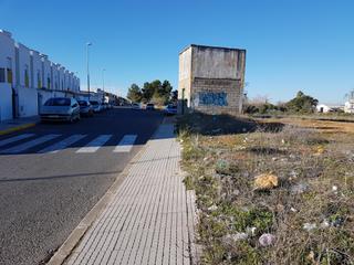 Finca rústica  Cl bernal diaz del castillo. Solvia inmobiliaria  suelo urbanizable alcalá de guadaira
