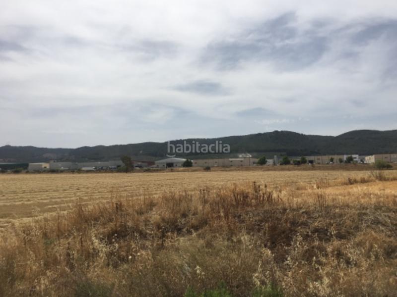 Foto ed1e1998-beaa-4d38-9c88-3586fd22b756. Finca rústica a Alcaudete