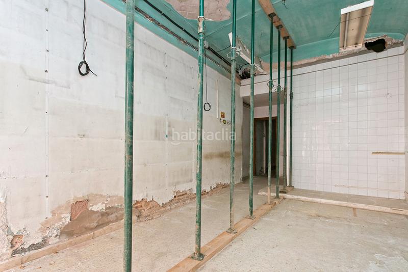 Foto 65253e03-8424-4abb-9797-a8180aaac993. Casa bifamiliare in Nucli Urbà Esparreguera
