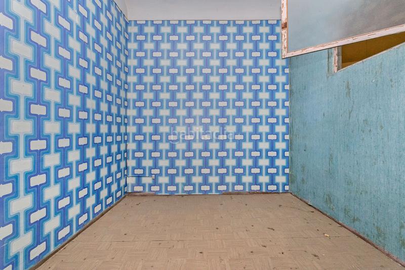 Foto e56d8d9b-aef3-4e7f-a7f6-cf6235ca2ebc. Casa bifamiliare in Nucli Urbà Esparreguera