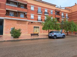 Local commercial  Av de la ilustración. Solvia inmobiliaria  locales carolina la