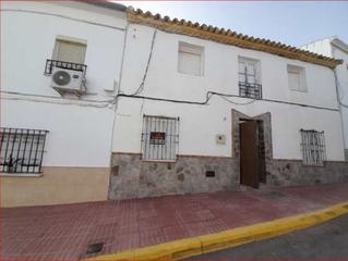 Casa aparellada  C/ versalles. Solvia inmobiliaria  chalet adosado humilladero