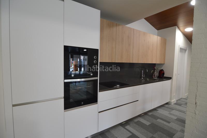 Foto 43b4e9fc-76fe-47cd-b9e8-02198fadb1e3. Local commercial dans Rochapea Pamplona / Iruña