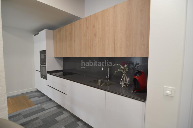 Foto aa6d3f77-6761-4c0e-a5b5-59042d075d2f. Local commercial dans Rochapea Pamplona / Iruña