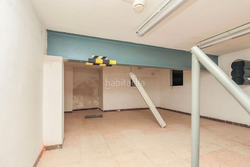 Foto 2520d6a4-cbf0-4275-8154-e0895a5b2d2d. Local commercial dans Vila-seca poble Vila-seca