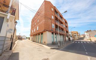 Local Comercial en C/ Miguel Martínez Aedo