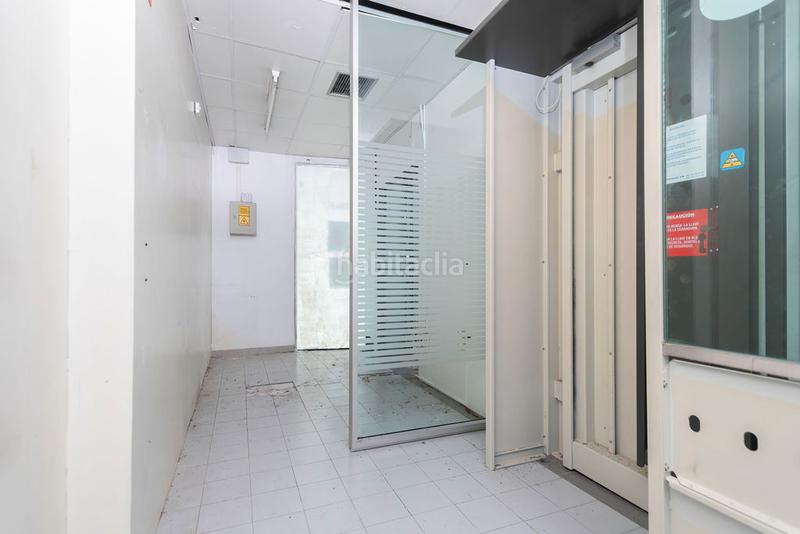 Foto e6b036af-15ef-4153-af6d-9bf8ad890553. Local comercial a Centro Ferrol