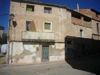 Casa aparellada  Cl portal. Solvia inmobiliaria  chalet adosado torre de lespanyol la