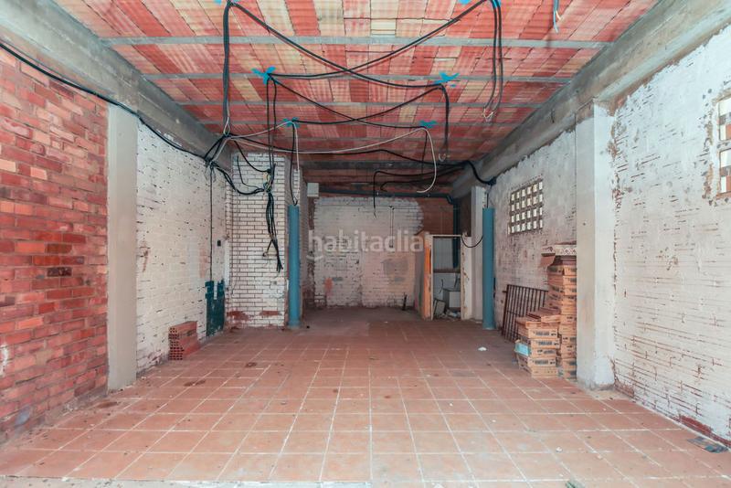 Foto 63d8ff86-a8f6-4fbd-98b0-5995e7cc8cee. Local comercial solvia inmobiliaria locales en Campclar Tarragona