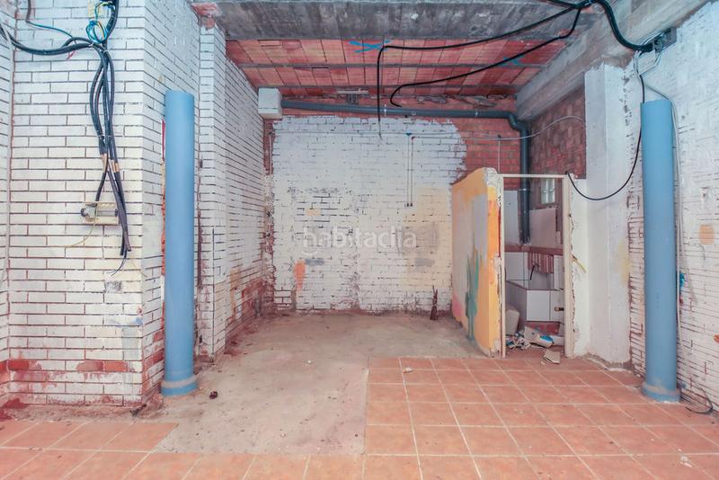 Foto 9bf82ed9-ca90-4984-83e3-bd95f39eb4bc. Local comercial solvia inmobiliaria locales en Campclar Tarragona