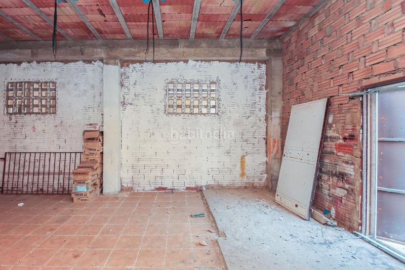 Foto d27f34bc-8d21-45a0-a889-c1460e6dd1b6. Local comercial solvia inmobiliaria locales en Campclar Tarragona