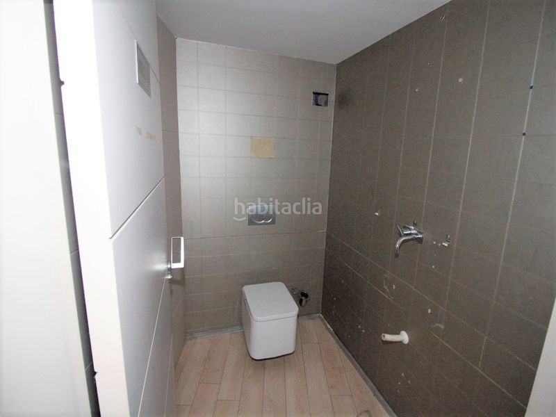 Foto 48edde06-07b9-44d6-b7bb-59e6c7bf03ad. Local comercial a Tàrrega