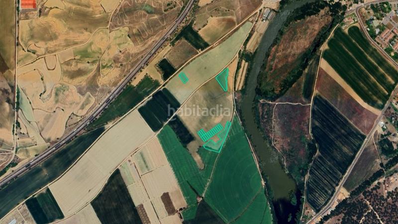 Foto 43cf4d21-ec5a-4a52-84a4-7e761a84af40. Finca rústica a Simancas