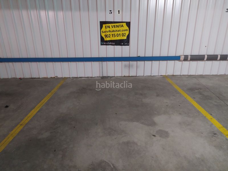 Foto 9d8b6b5c-e3fd-4c91-b6e3-b9f9cf3b415c. Aparcament cotxe a Molar (El)