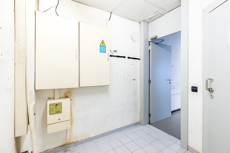 Foto 0f7004cb-0108-45d2-88eb-173003dcd577. Local comercial a Can Palet Terrassa